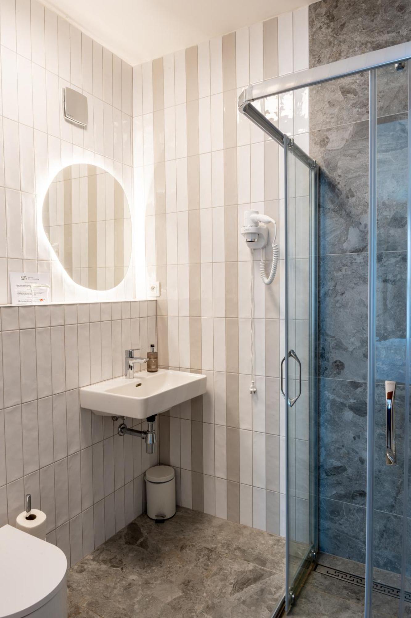 ברנו Hotel Sharingham מראה חיצוני תמונה
