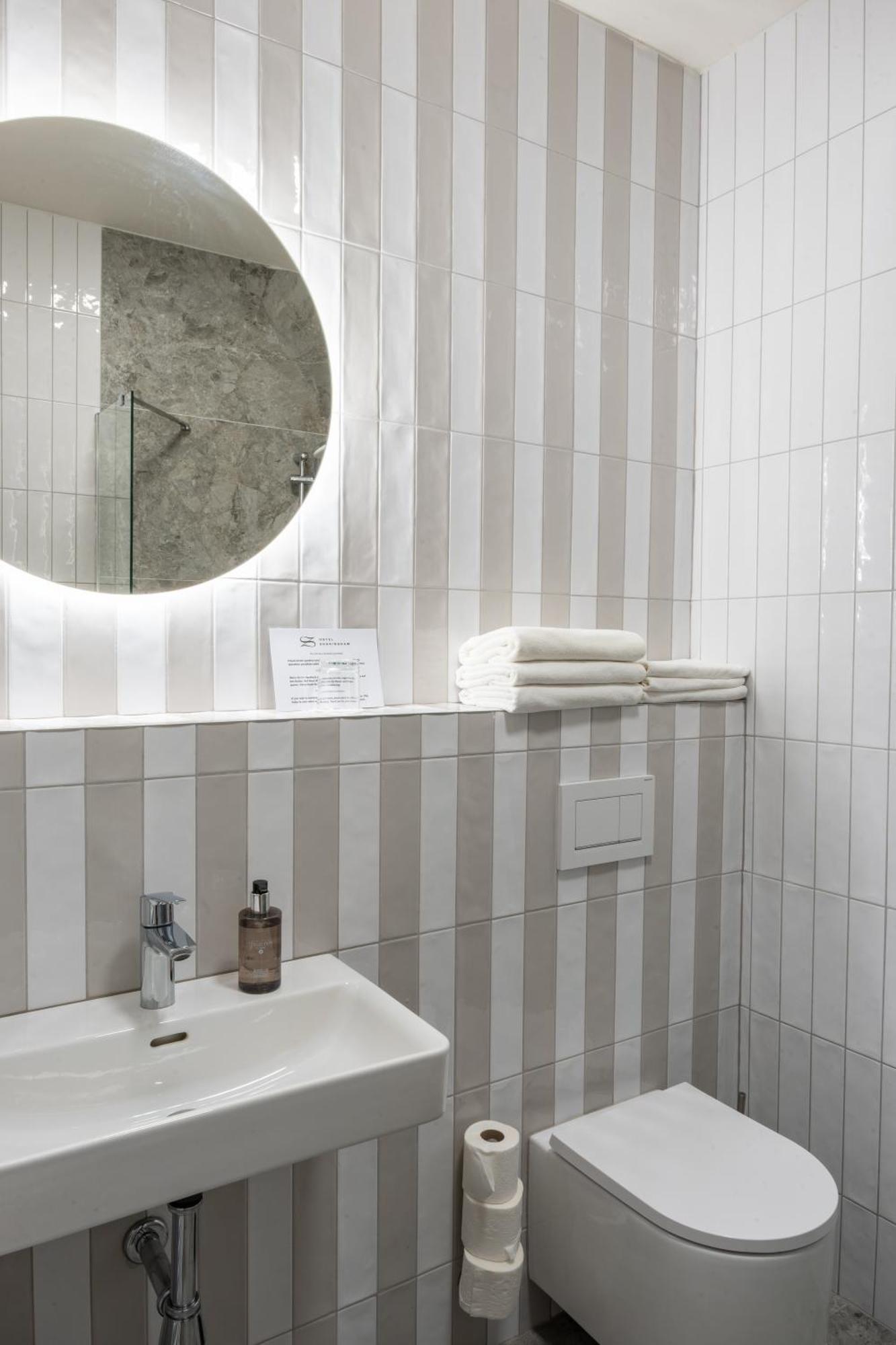 ברנו Hotel Sharingham מראה חיצוני תמונה