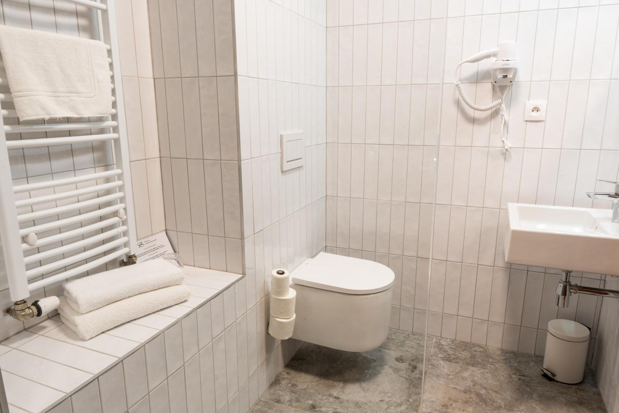 ברנו Hotel Sharingham מראה חיצוני תמונה