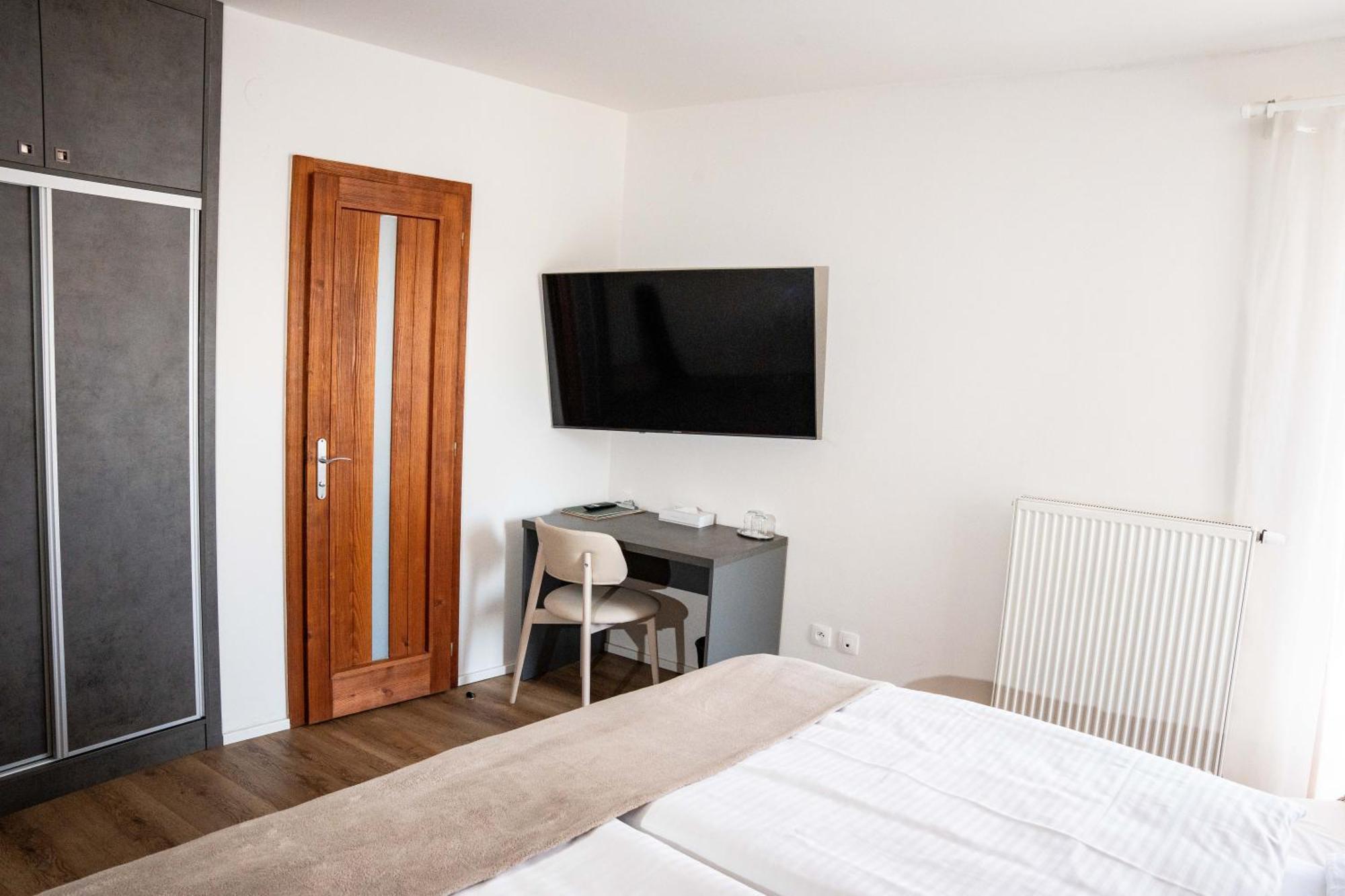 ברנו Hotel Sharingham מראה חיצוני תמונה