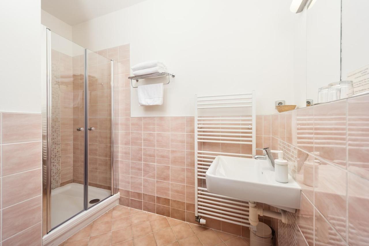 ברנו Hotel Sharingham מראה חיצוני תמונה